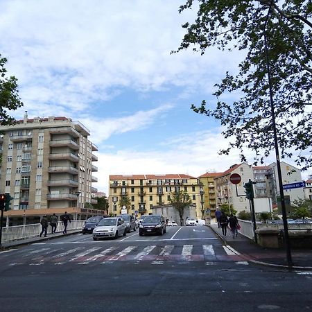 Il Filo Di Claudia Apartment Savona Bagian luar foto