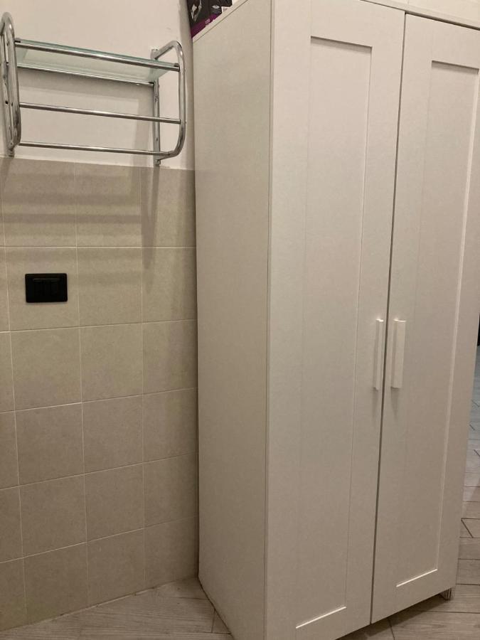 Il Filo Di Claudia Apartment Savona Ruang foto